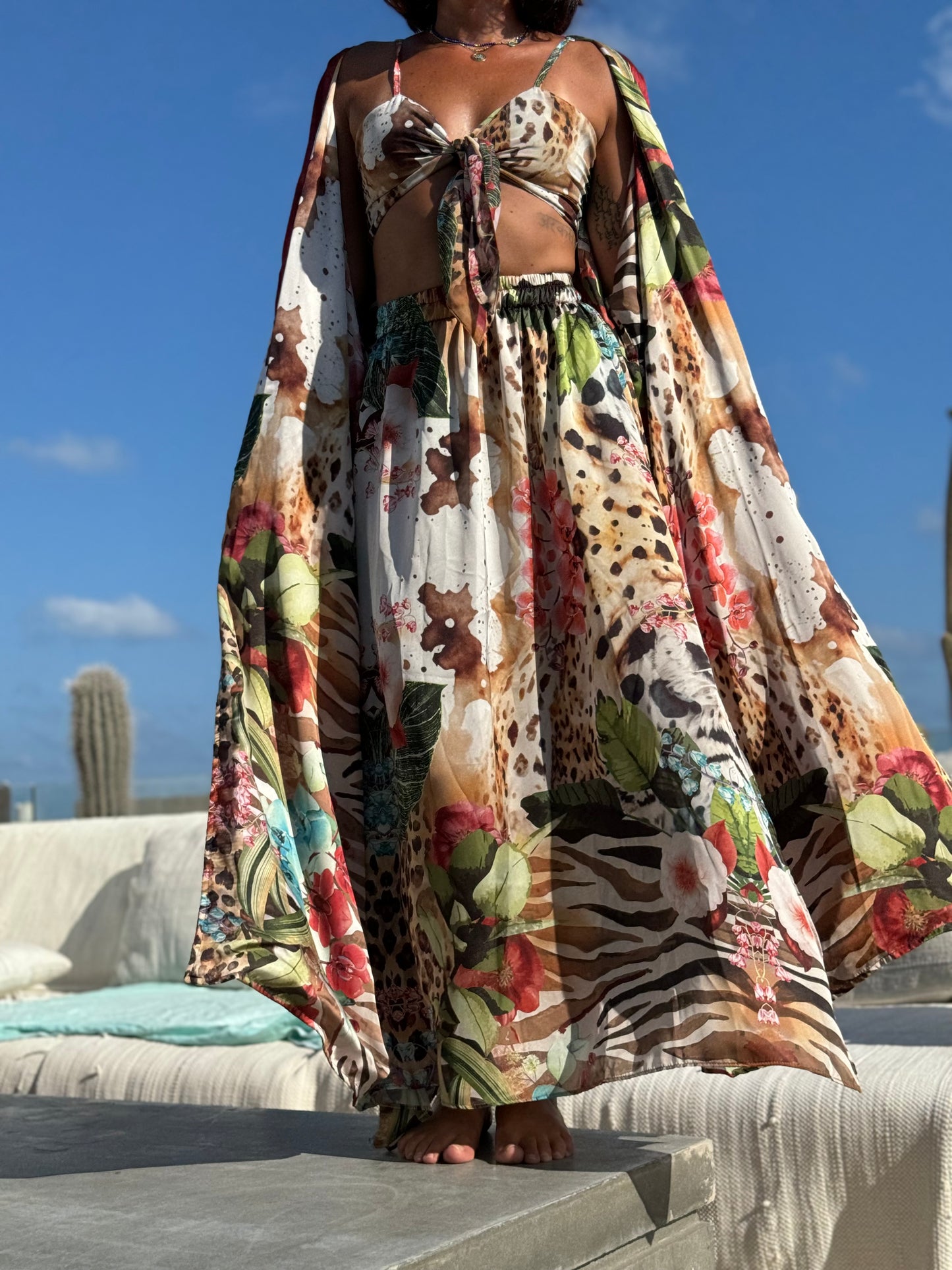 Wilderness reversible kimono